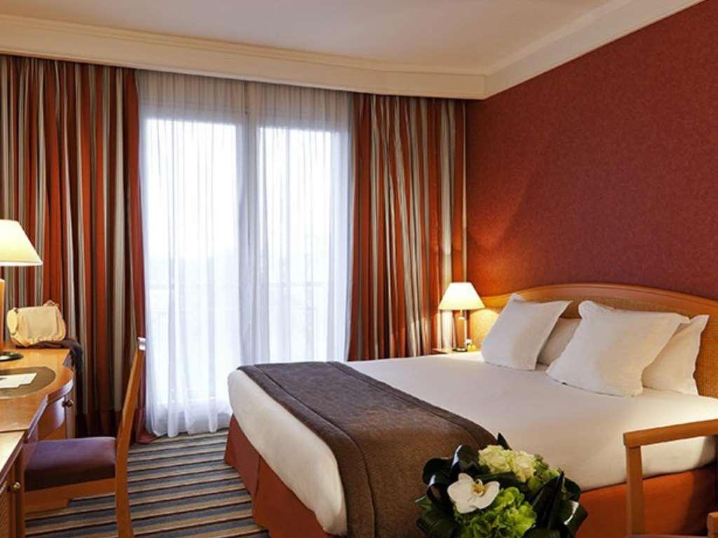 Hotel Barriere Le Grand Hotel Enghien-Les-Bains Δωμάτιο φωτογραφία