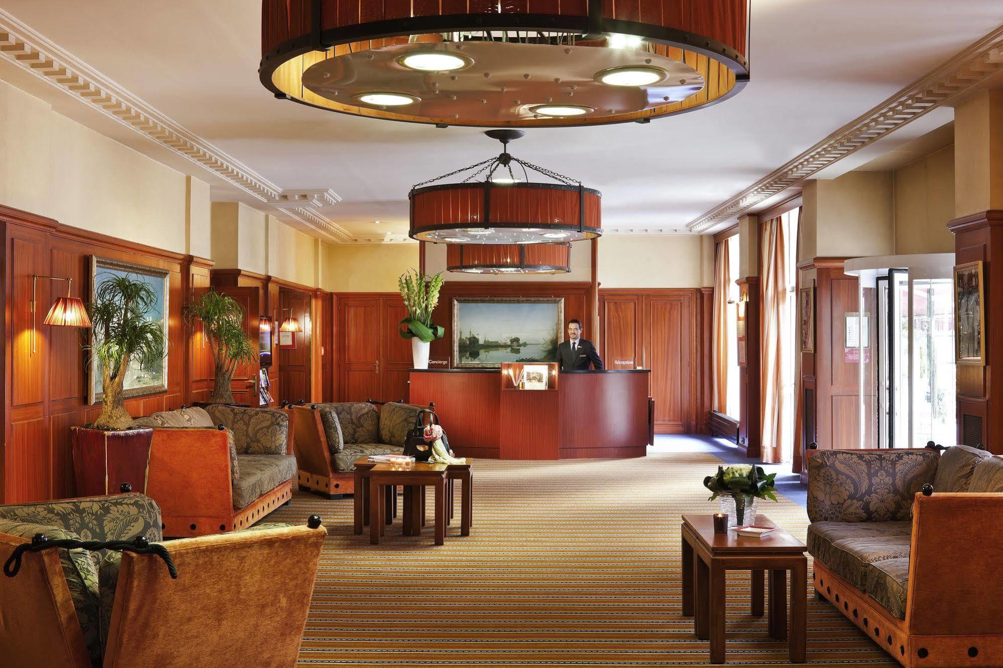 Hotel Barriere Le Grand Hotel Enghien-Les-Bains Εξωτερικό φωτογραφία